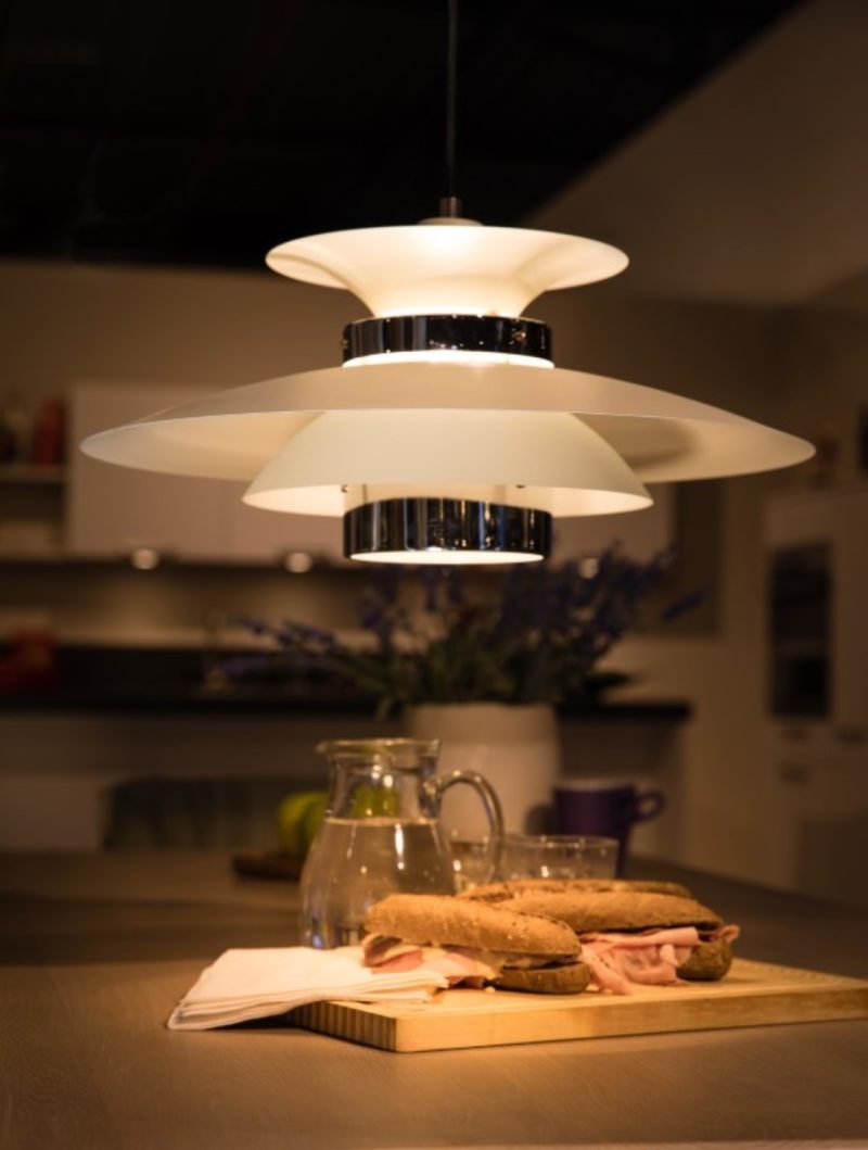 Lampe suspendue blanche avec chrome - Image 3