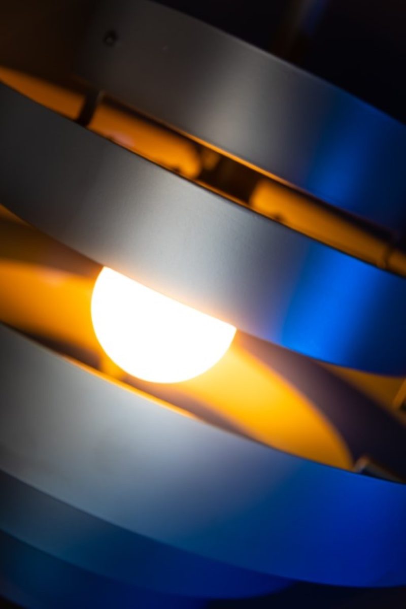 Lampe pendante à 7 anneaux, un accroche-regard - Image 2
