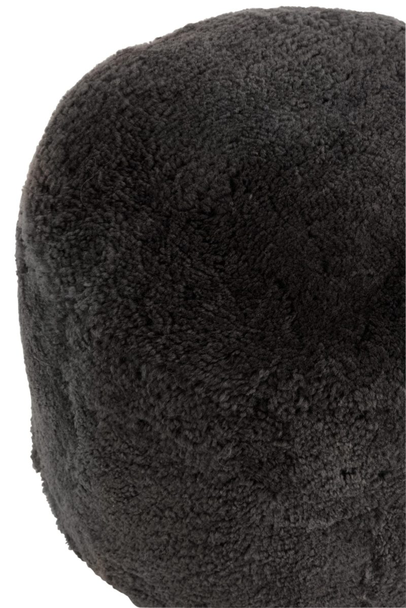 Pouf rond peau de mouton gris fonce - Image 2