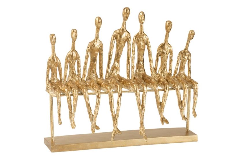 7 personnes assises + banc resine or