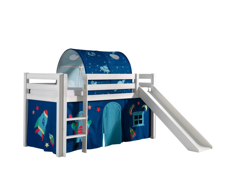 pino lot avec lit compact avec toboggan blanc, une housse astro et un tunnel astro