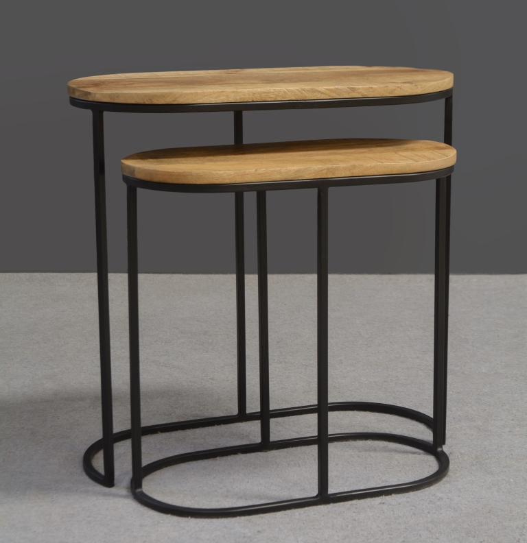 Set de 2 tables d'appoint ovales, bois de manguier