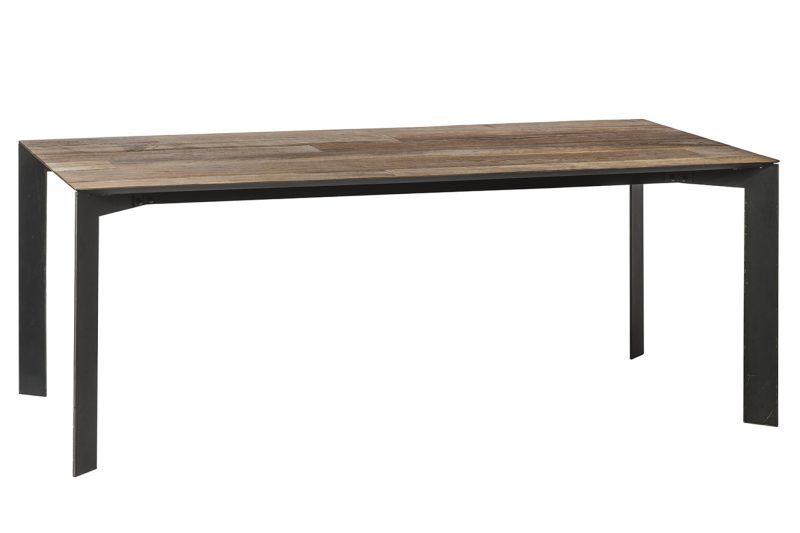 Table à diner 220 cm en teck recyclé, piétement métal