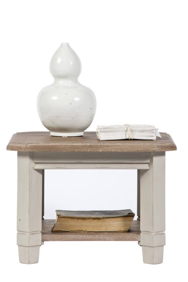 Table basse carrée
